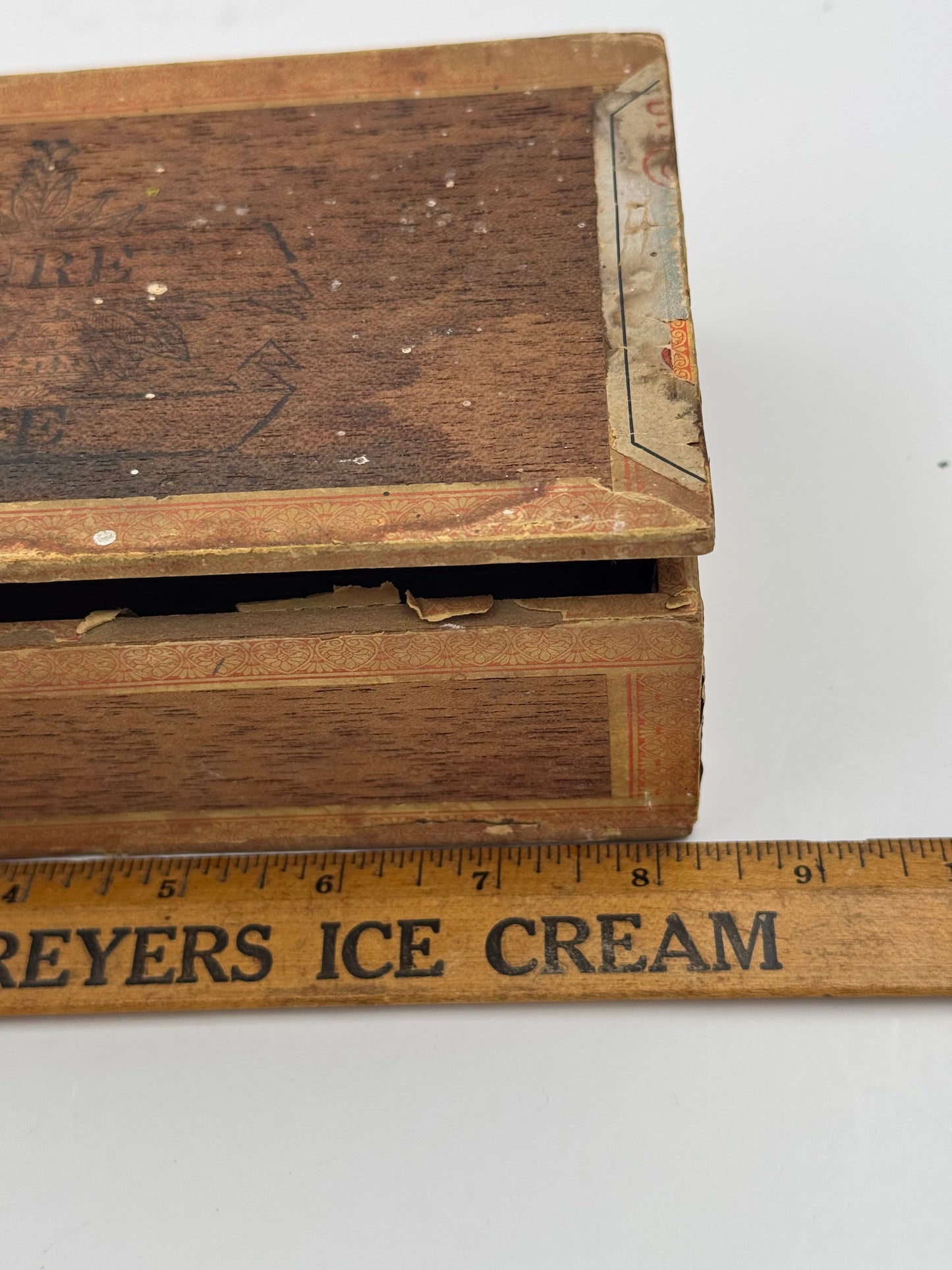 Vintage Cigar Box Pure Rye Lid Slight Warp