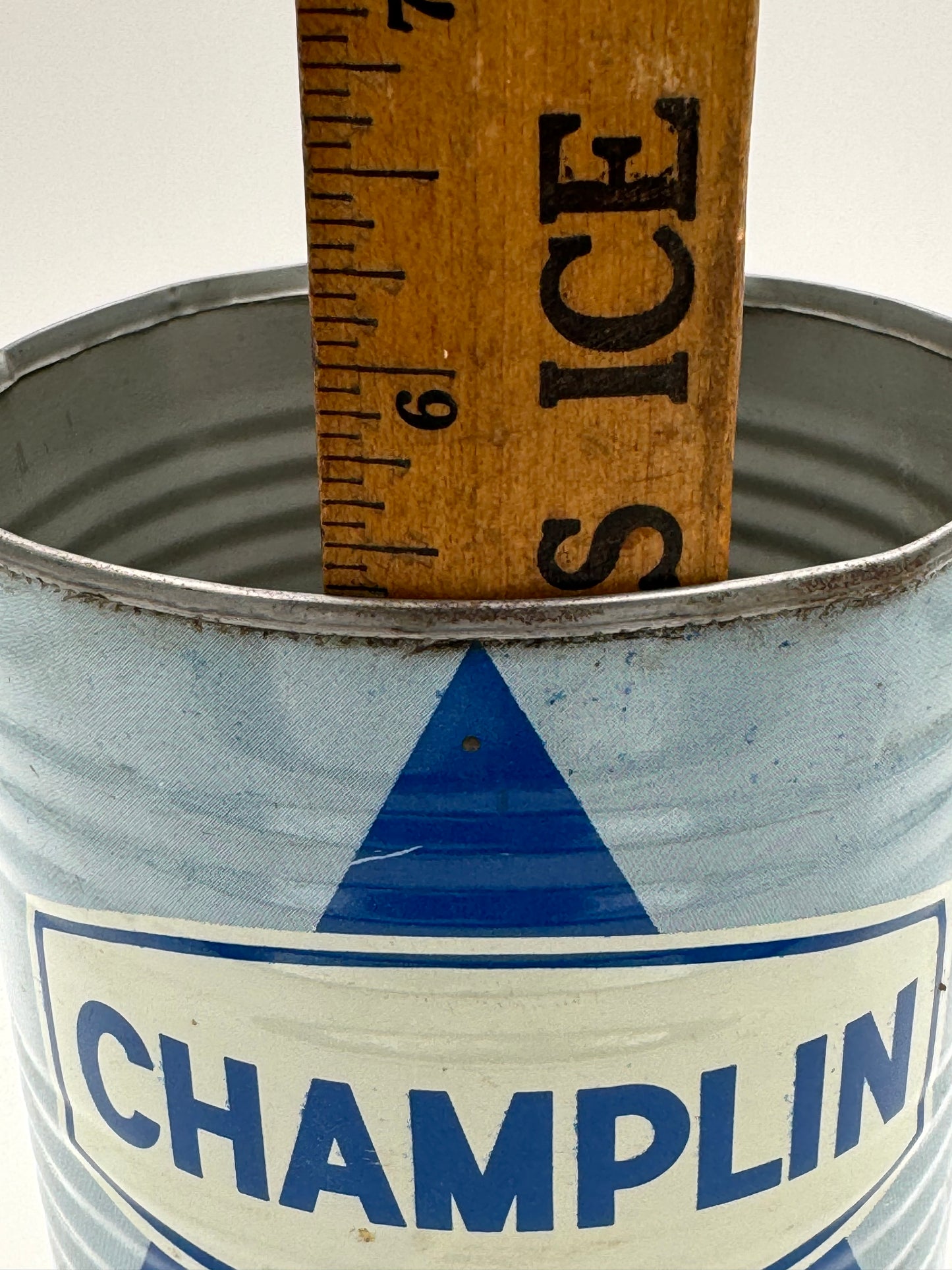 Vintage Oil Can Champlain CMO No Lid
