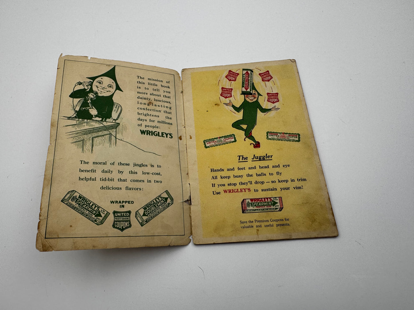 Vintage Wrigleys Spearmen Booklet 1915