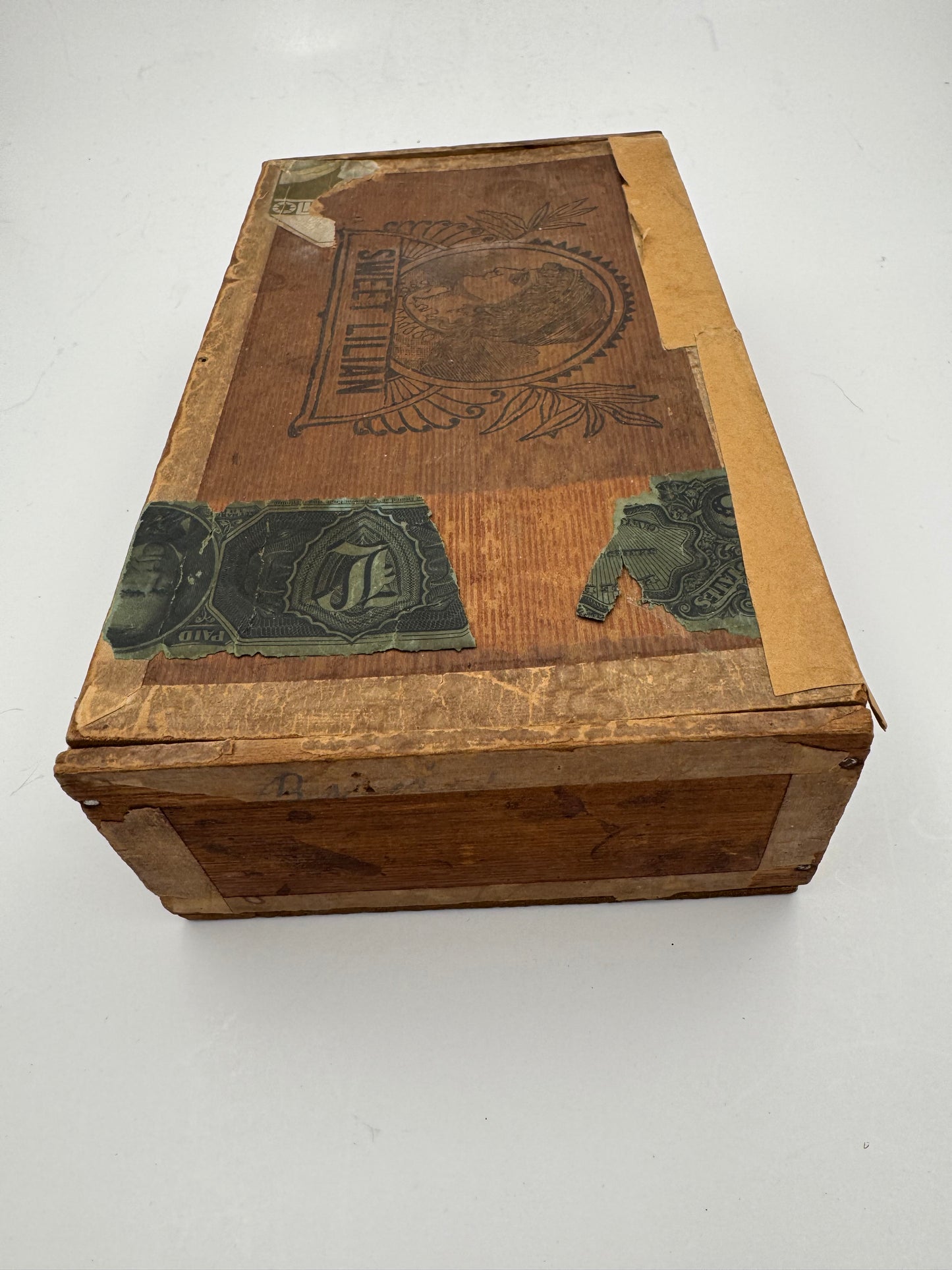 Vintage Cigar Box Sweet Lilian Top Torn RARE