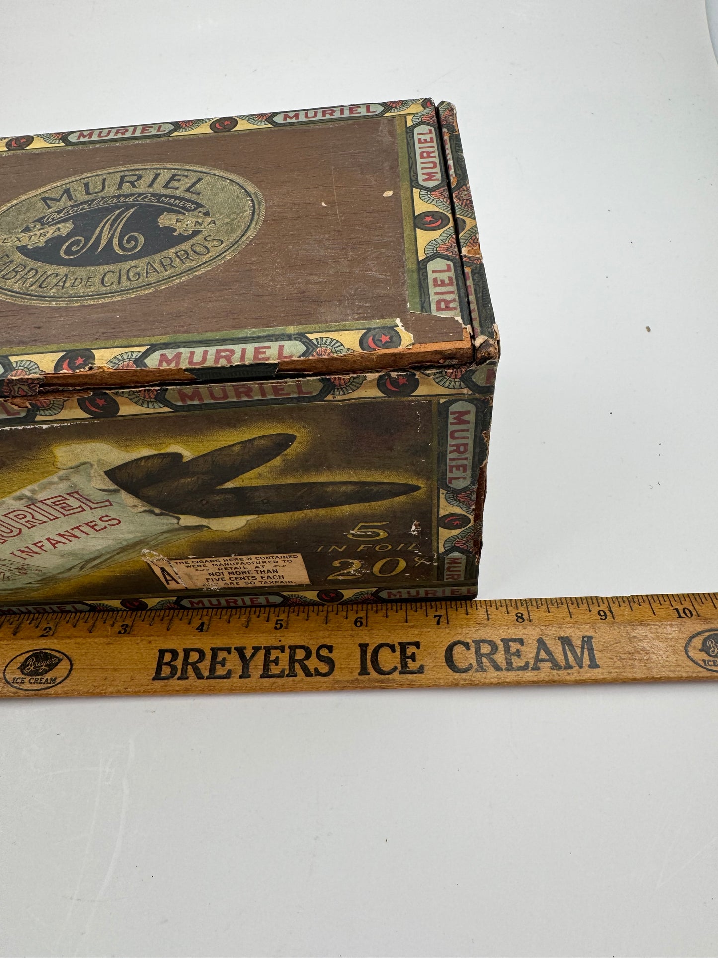 Vintage Muriel Cigar Box Rare Wood Fantastic Graphics