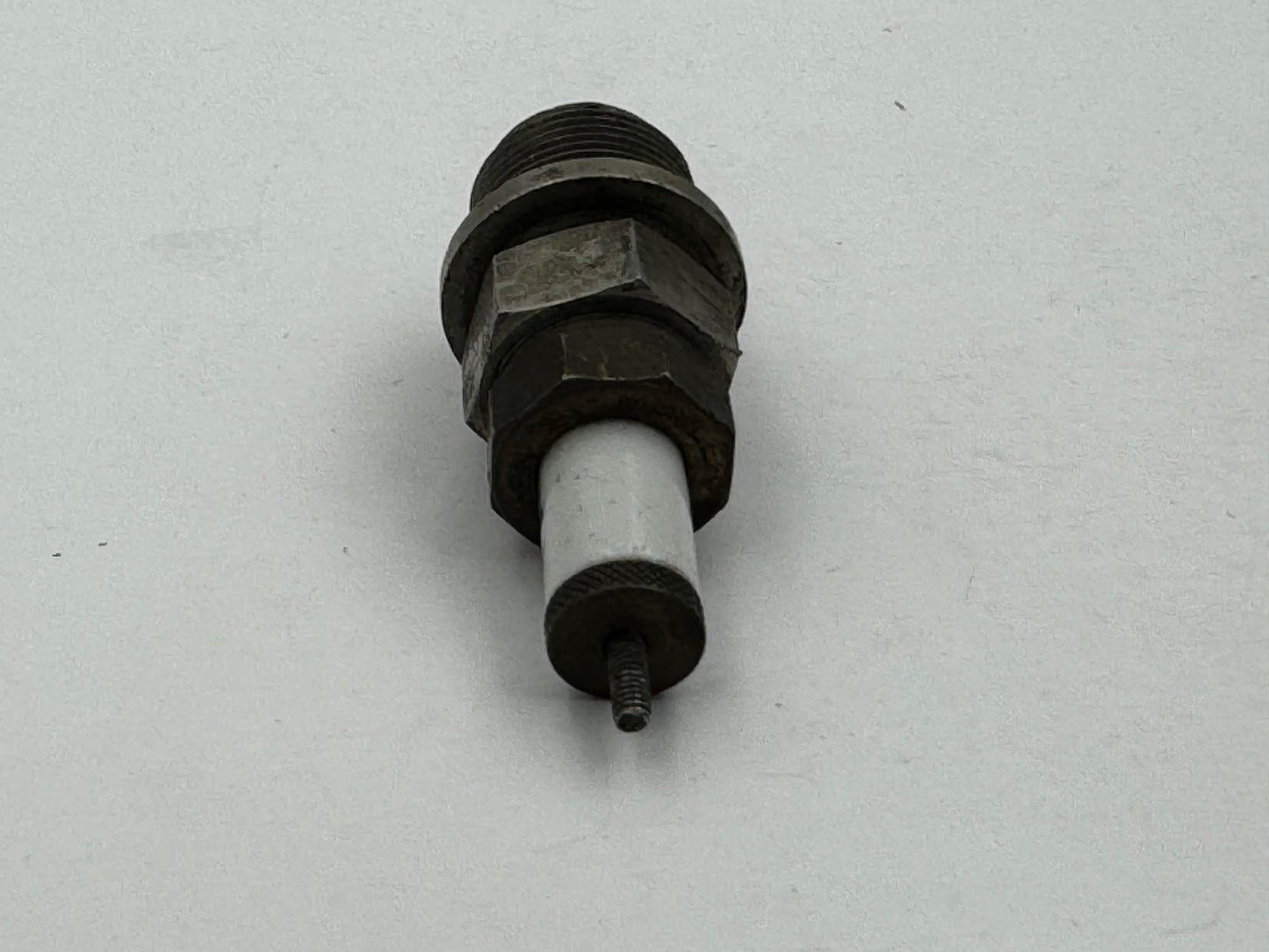 Vintage Spark Plug Mosler Spit Fire