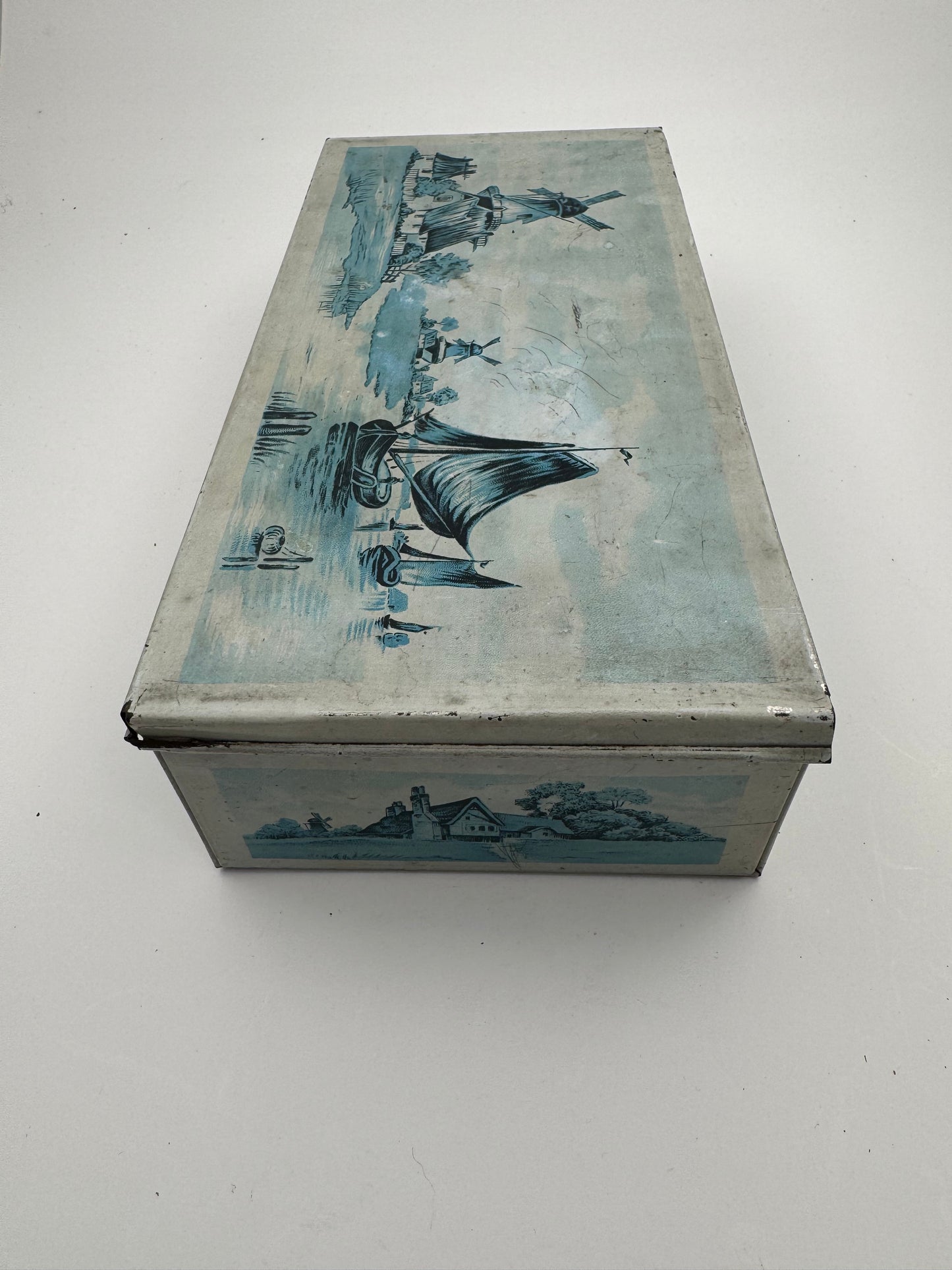 Vintage Zeno Gum Tin Great Graphics