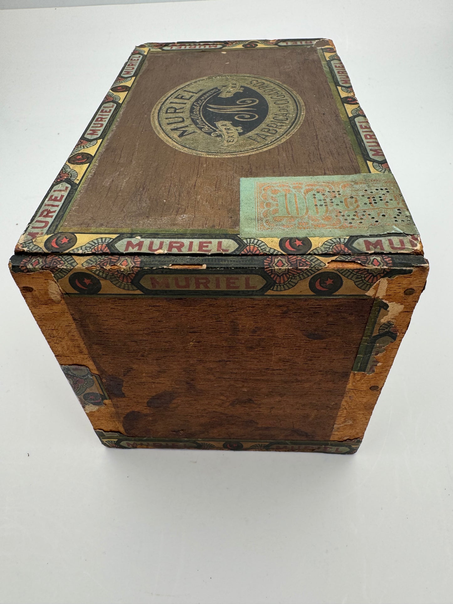 Vintage Muriel Cigar Box Rare Wood Fantastic Graphics