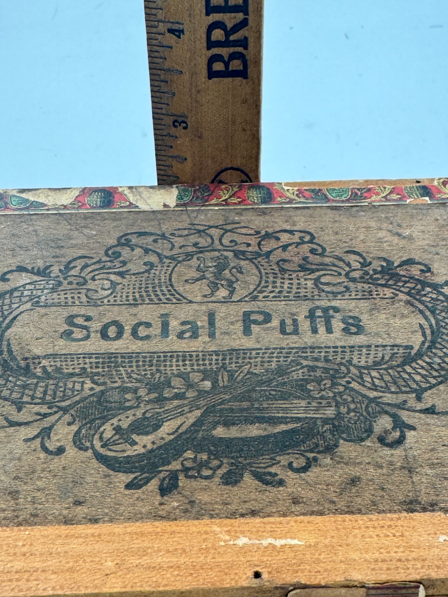 Vintage Cigar Box Social Puffs 5 Cent