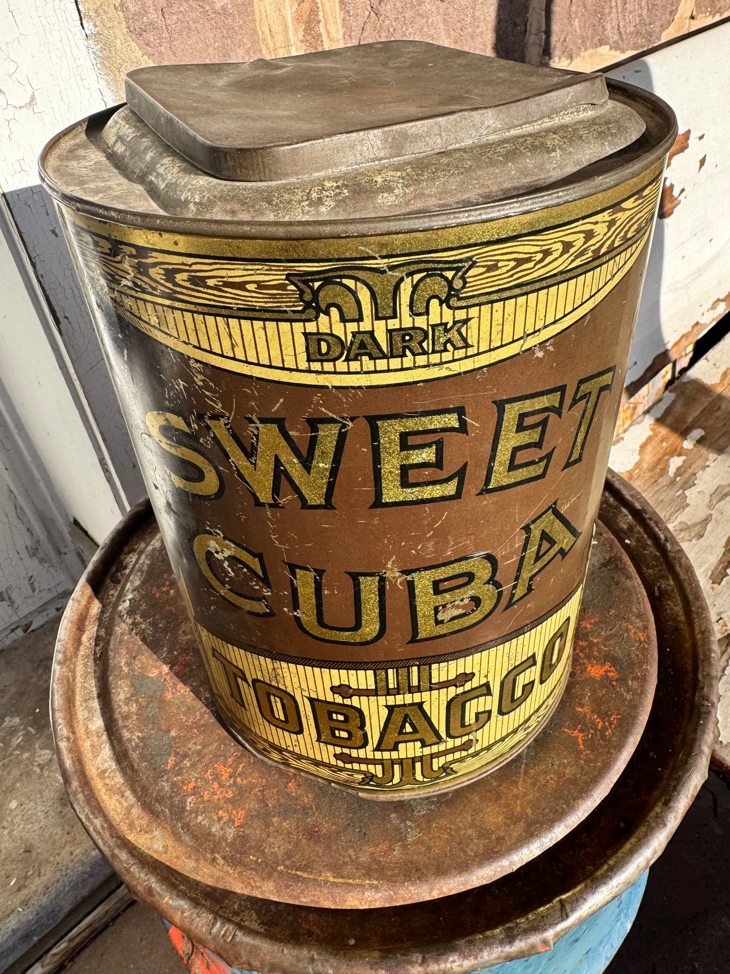 Vintage Sweet Cuba Tobacco Tin