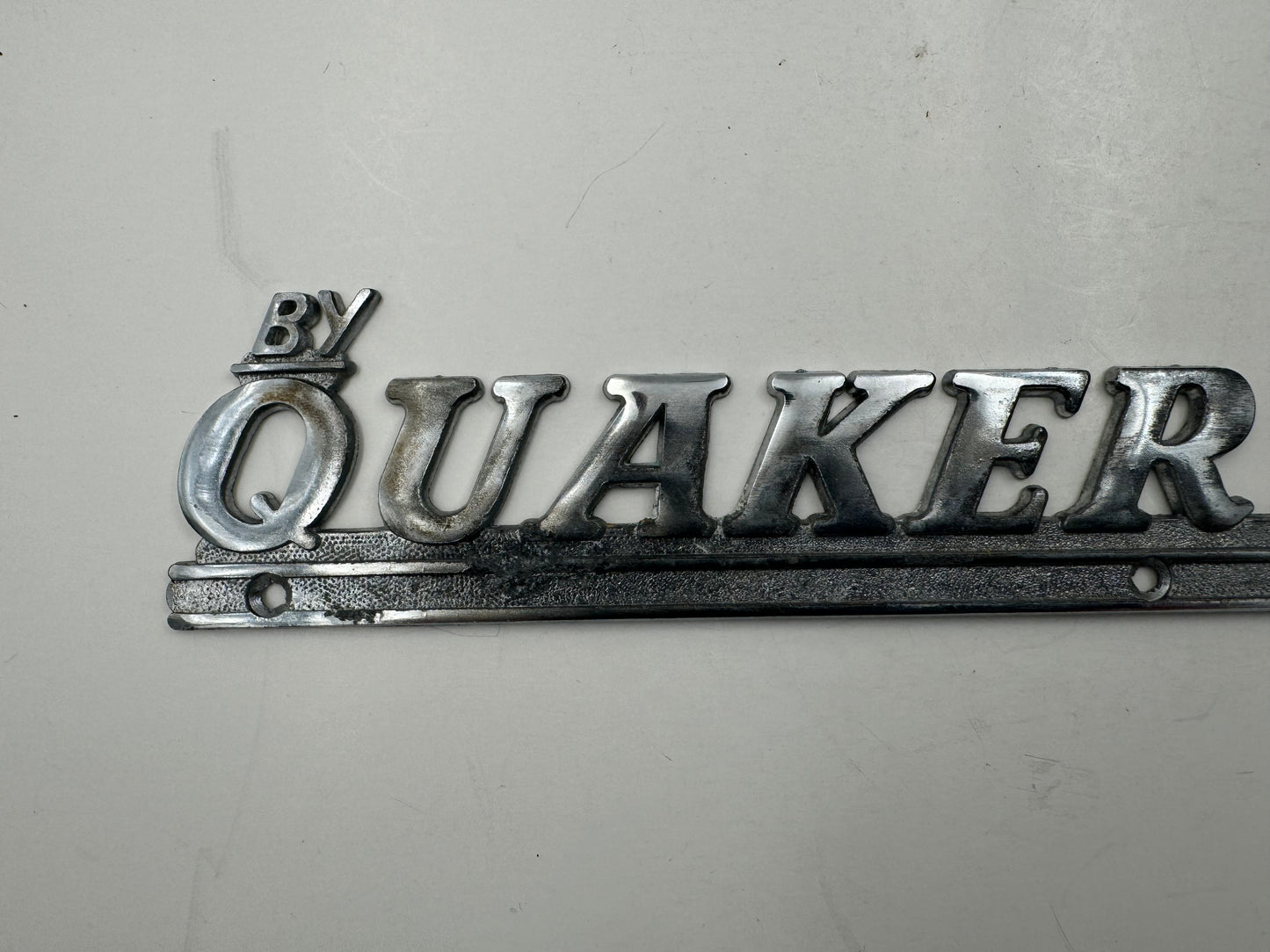 Vintage Quaker State Sign Emblem