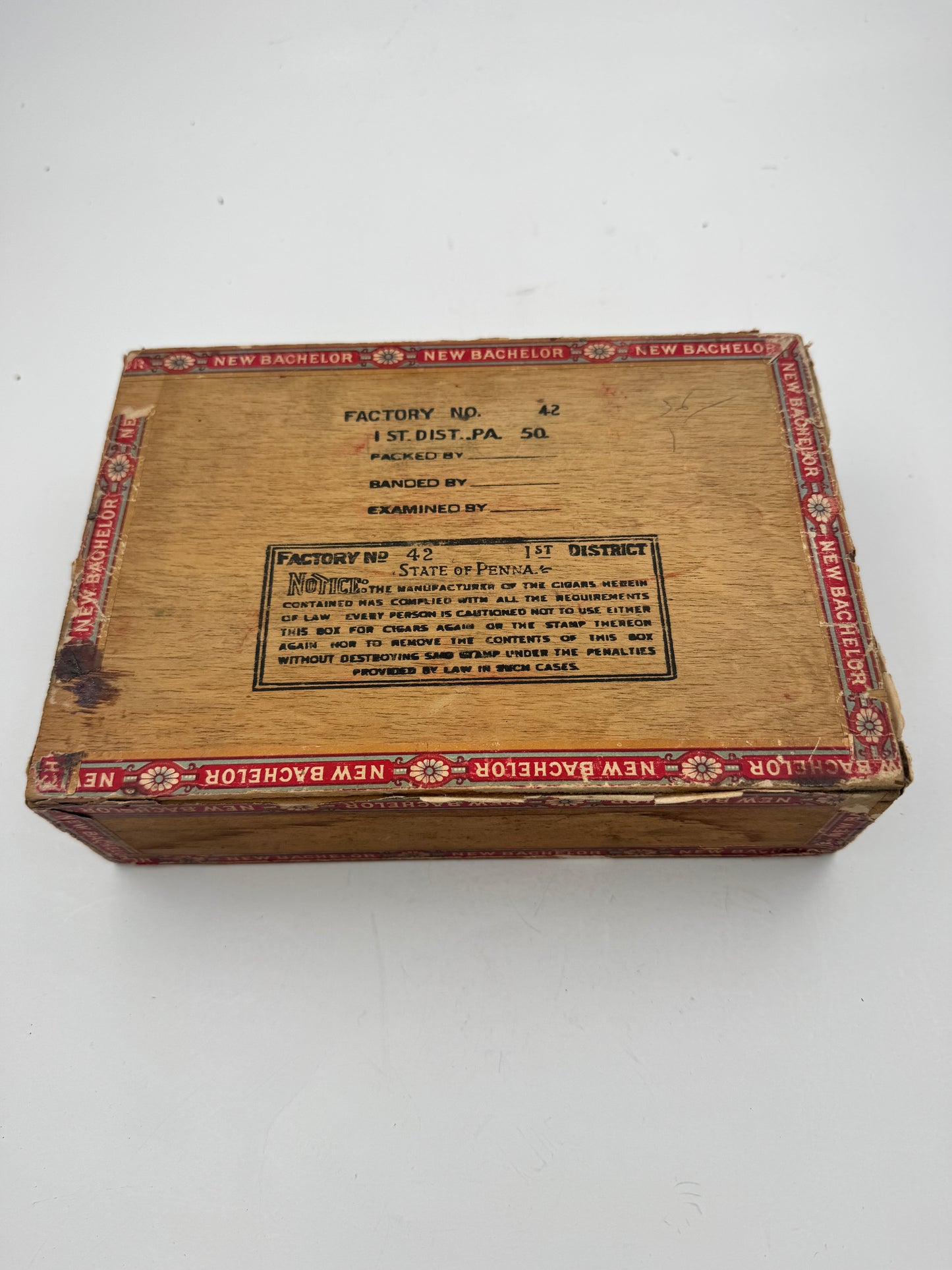 Vintage Cigar Box New Bachelor 1920s Wooden