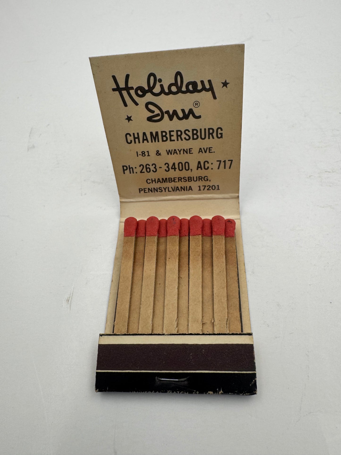 Vintage Holiday Inn Matchbook NOS Unused.