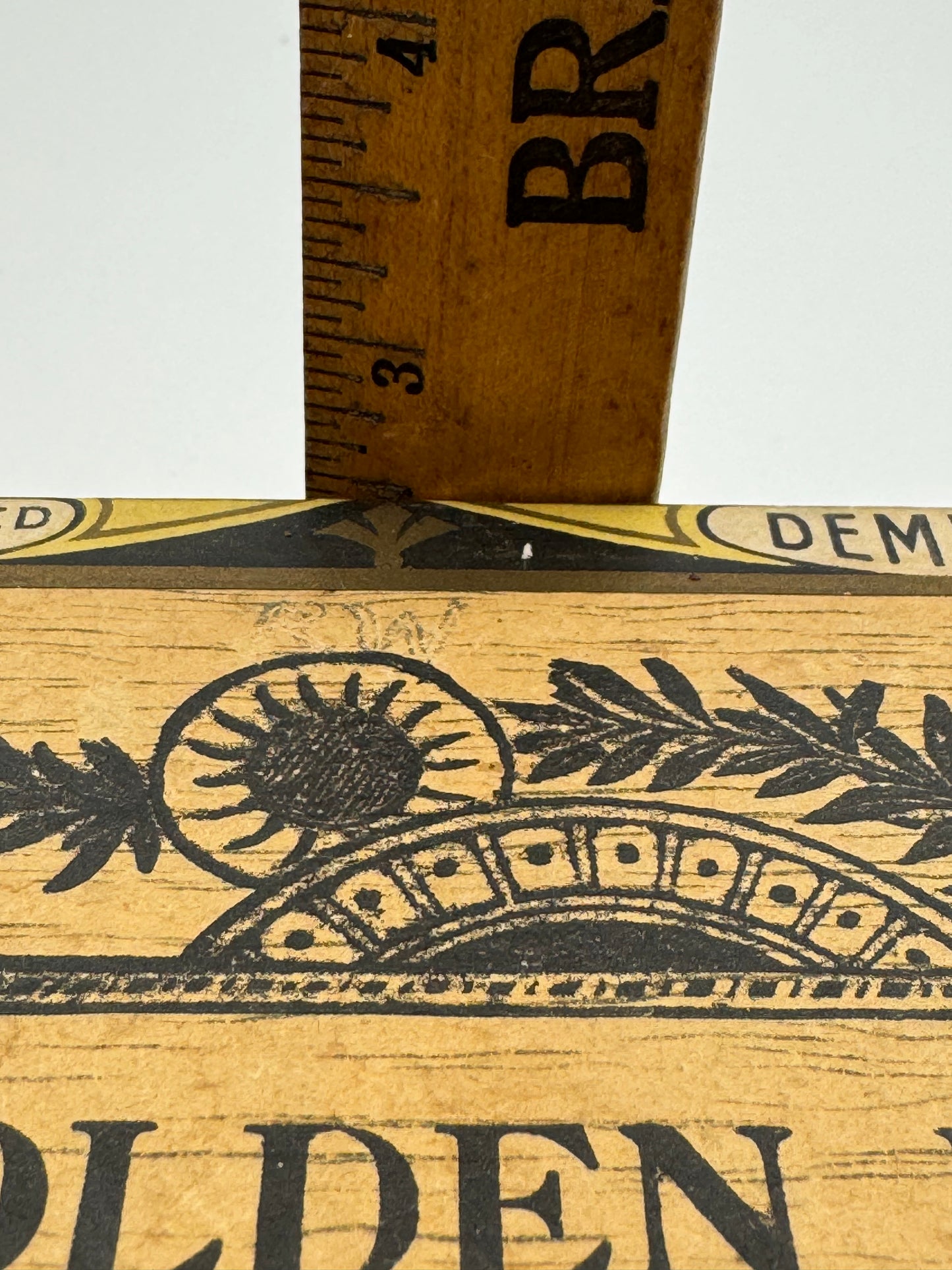 Vintage Golden Lion Cigar Box Demuth’s