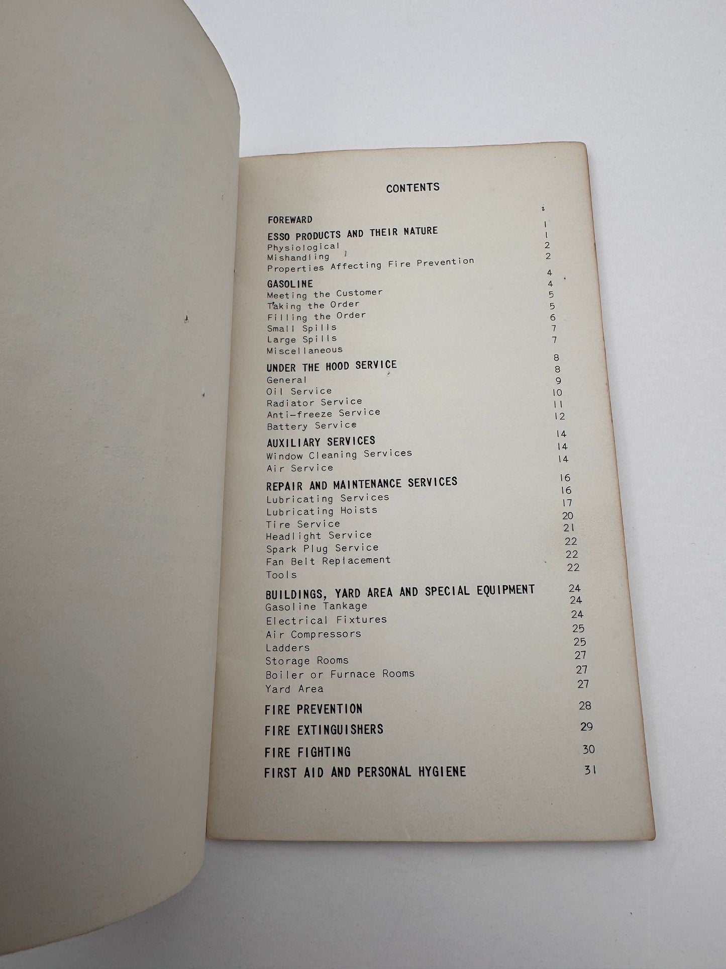 Vintage Esso Standard Oil Station Guide