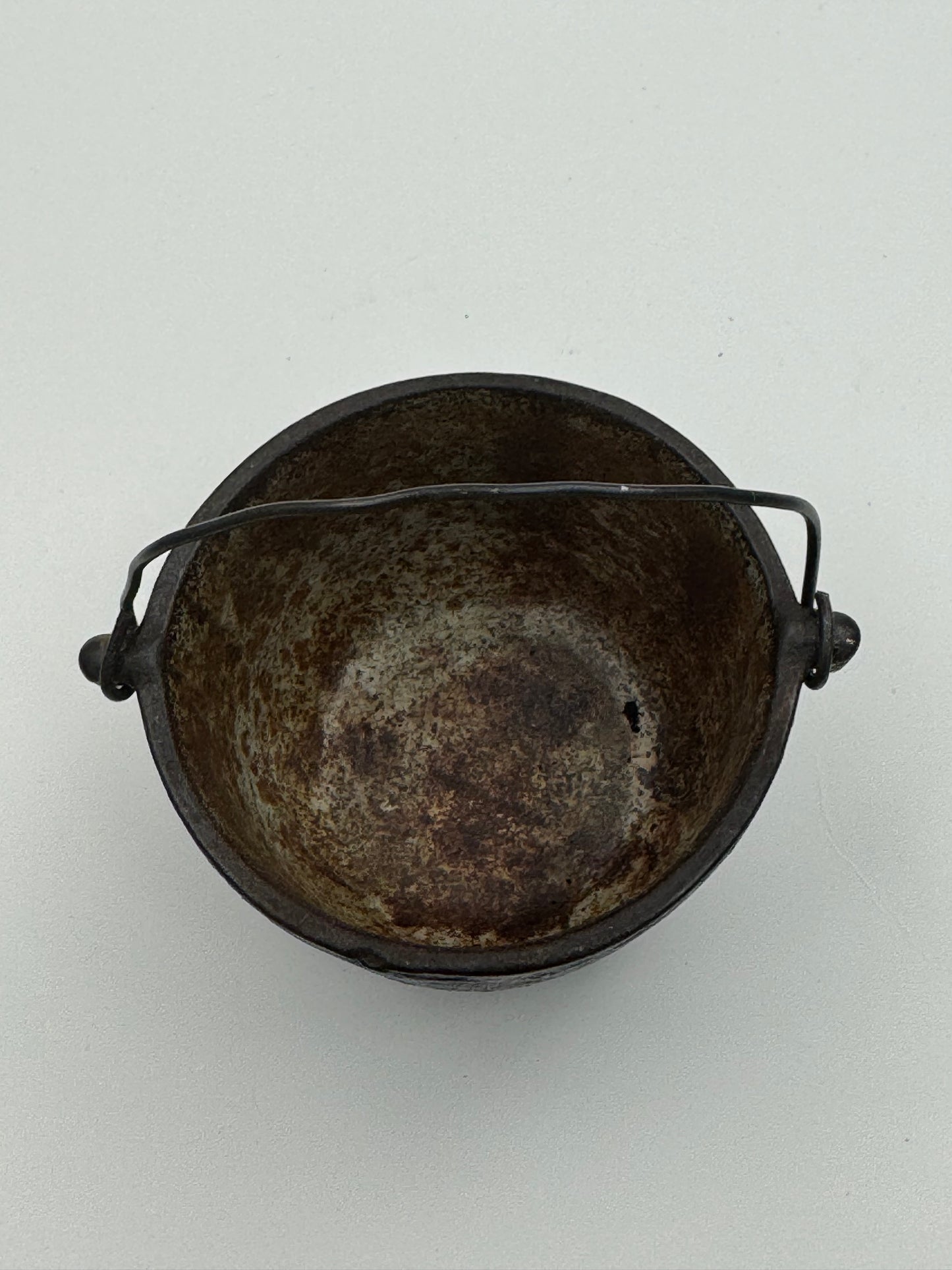 Vintage Toy Cast Iron 3 Leg Pot