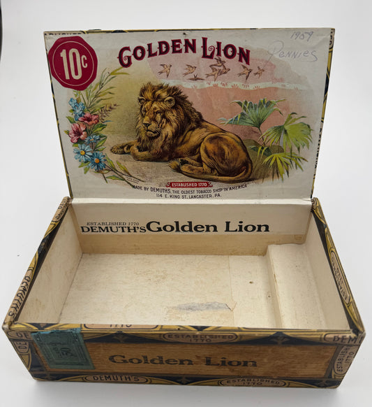 Vintage Golden Lion Cigar Box Demuth’s