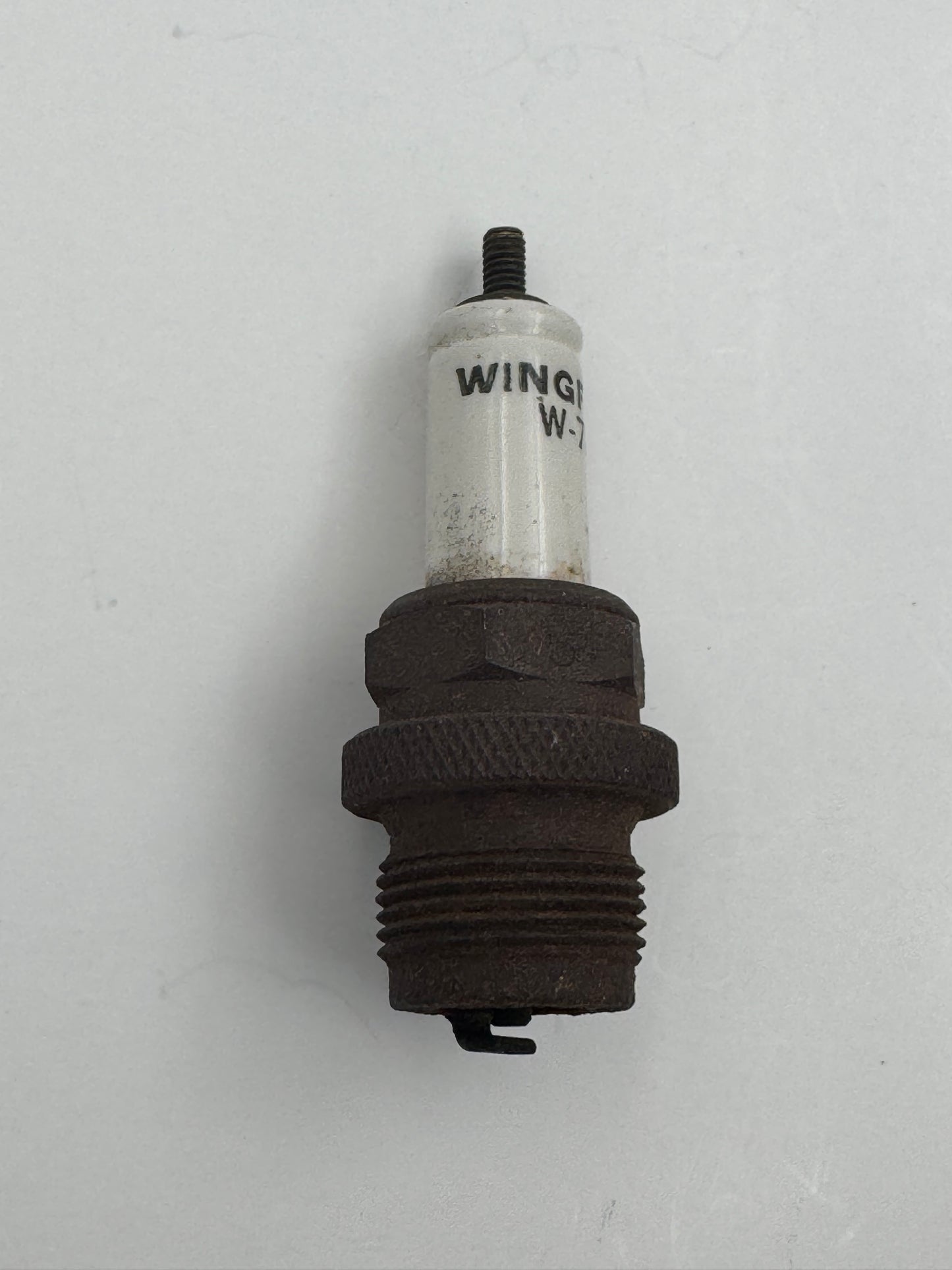 Vintage Spark Plug Wingfoot W-78