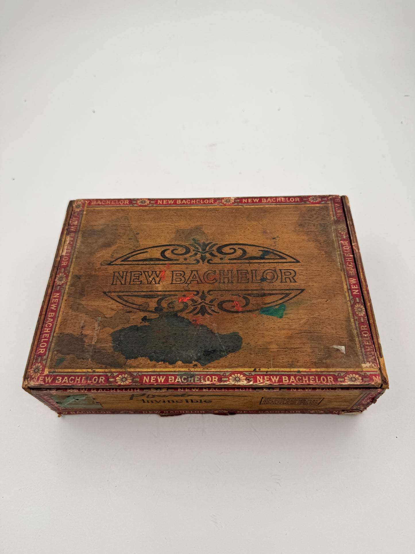 Vintage Cigar Box New Bachelor 1920s Wooden