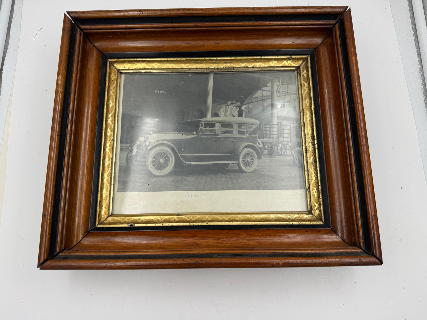 Vintage Peerless Auto Picture Deep Well Frame