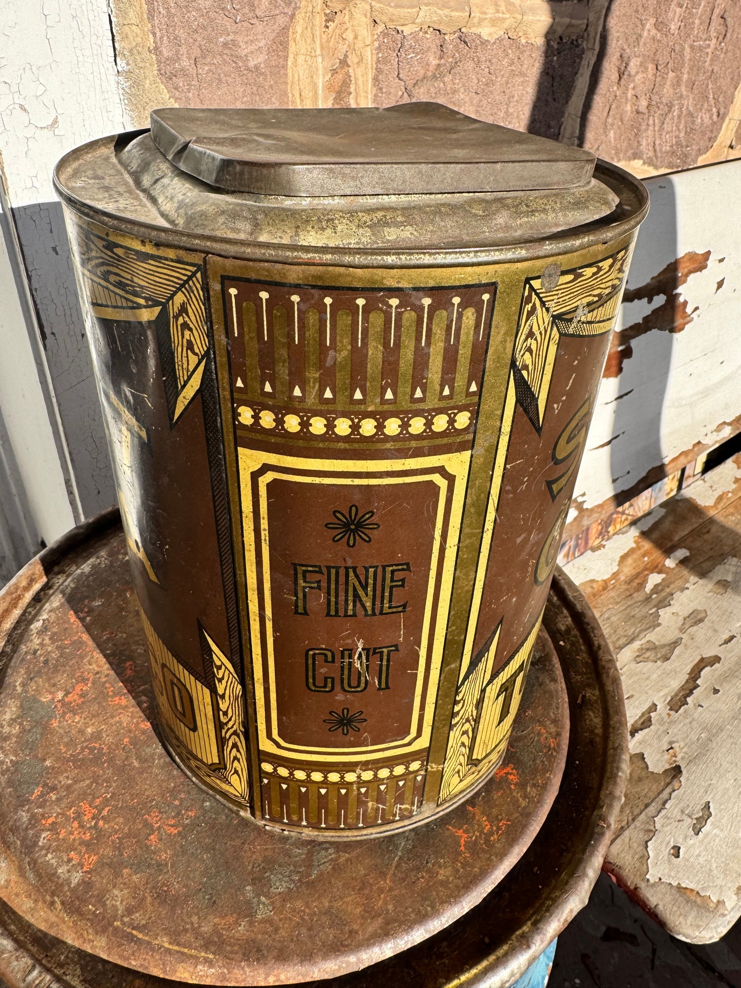 Vintage Sweet Cuba Tobacco Tin