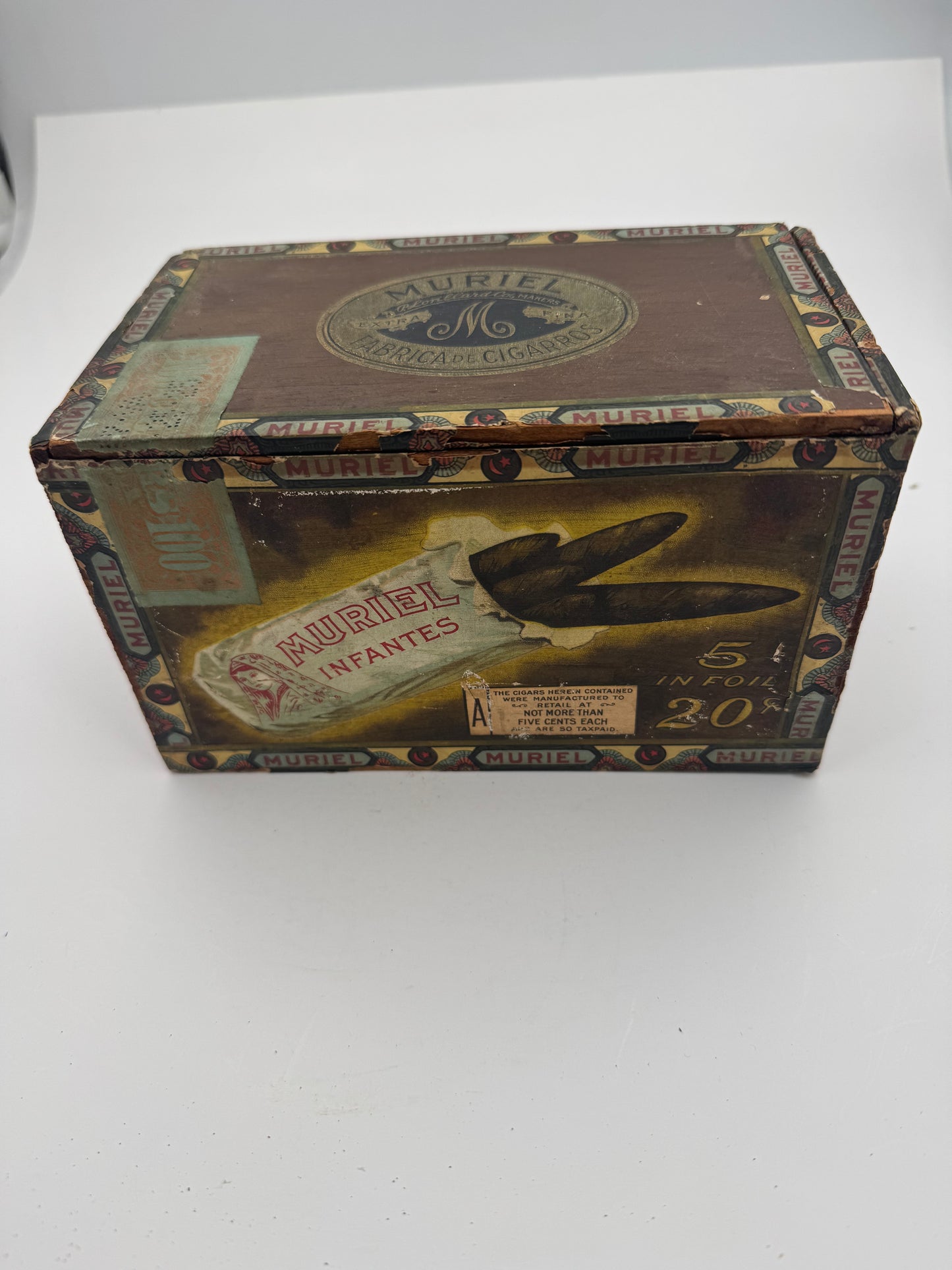 Vintage Muriel Cigar Box Rare Wood Fantastic Graphics