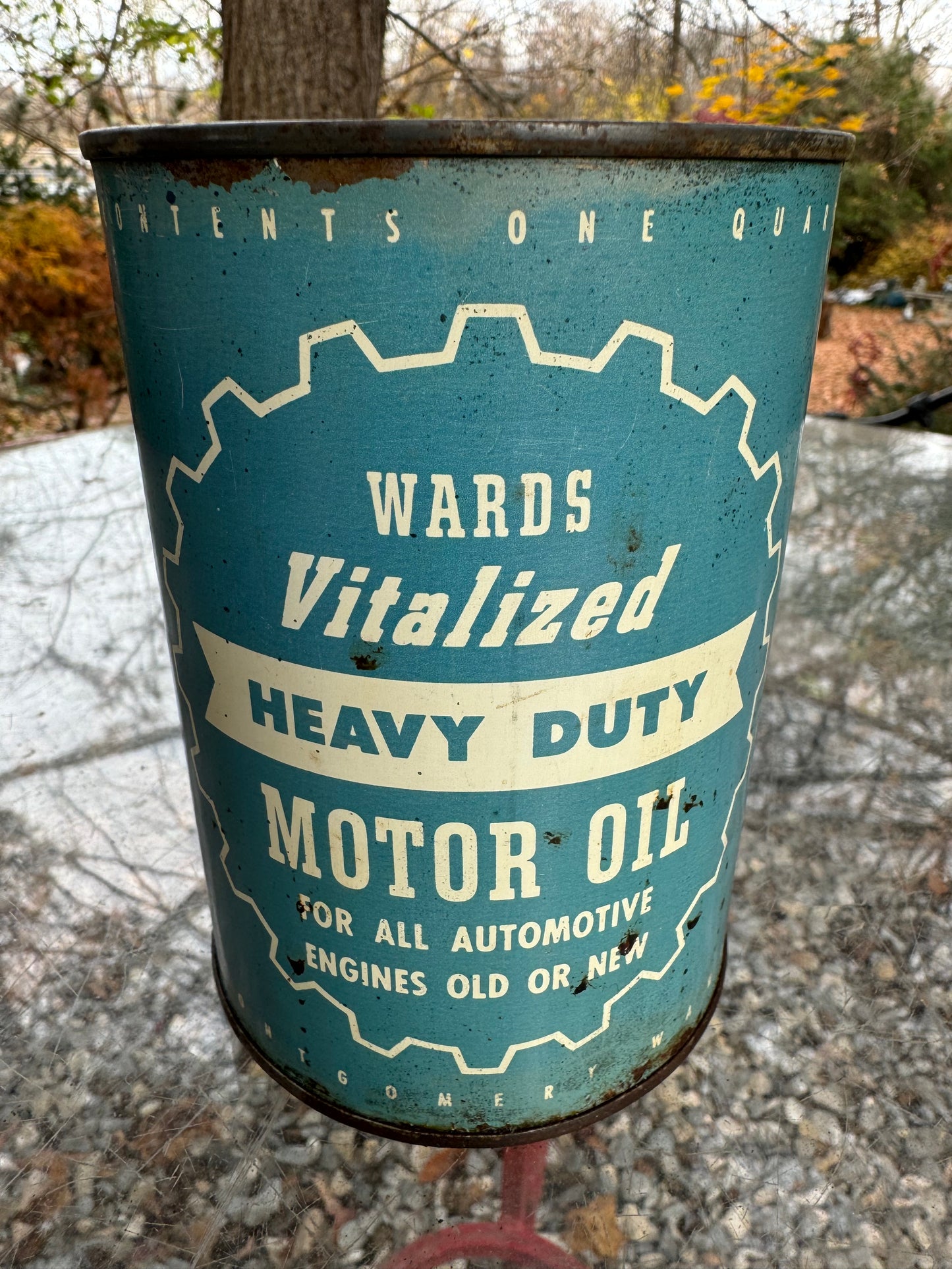 Vintage Oil Can Wards Vitalized Quart Full