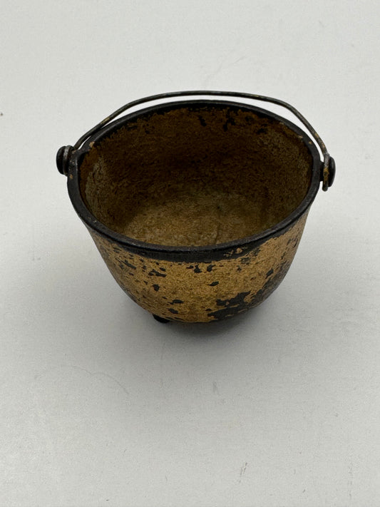 Vintage 3 Leg Cast Iron Pot Cold Paint Toy